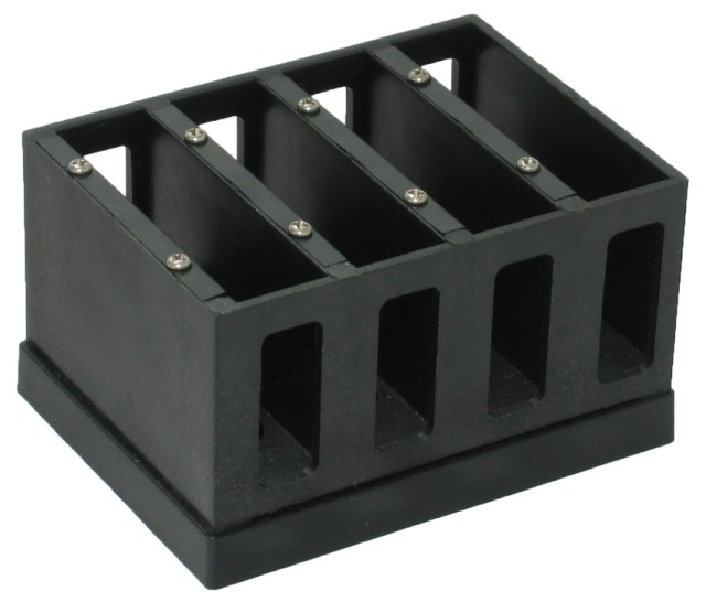Držiak 4 kyviet s optickou dĺžkou do 50mm